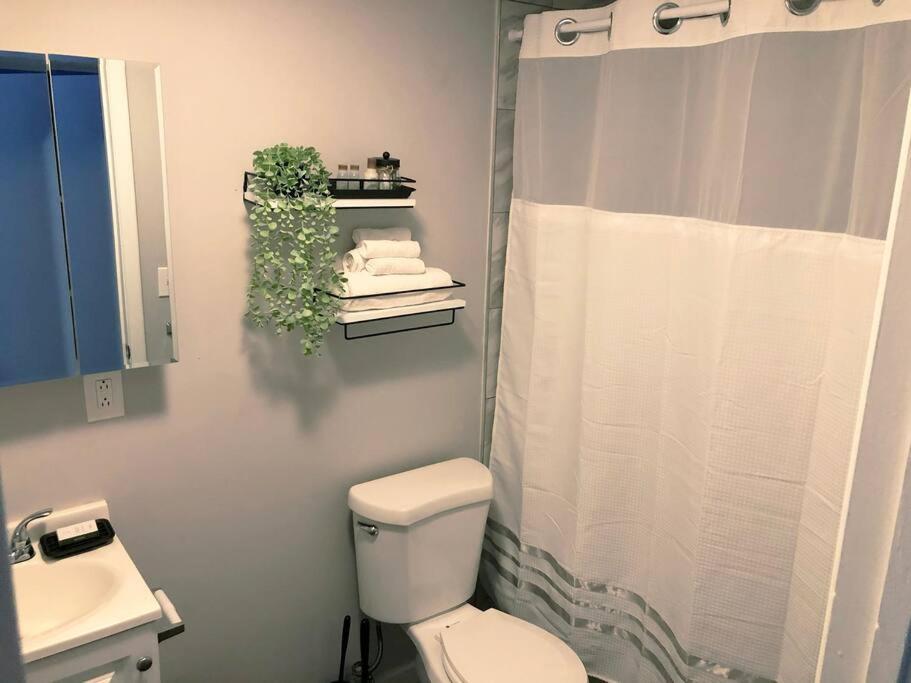 דירות Downtown Cleveland -Modern First Floor Unit מראה חיצוני תמונה